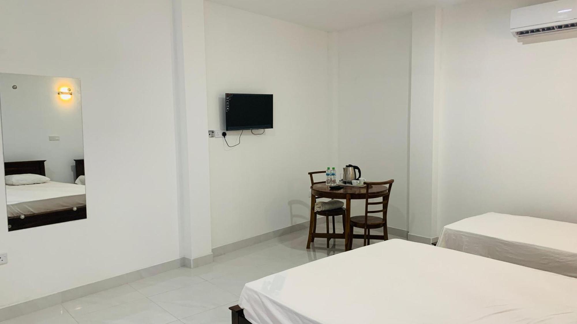 Meridian Holiday Resort Ratnapura Eksteriør billede