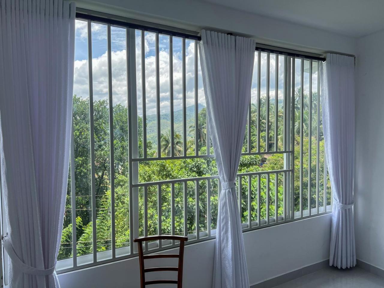 Meridian Holiday Resort Ratnapura Eksteriør billede